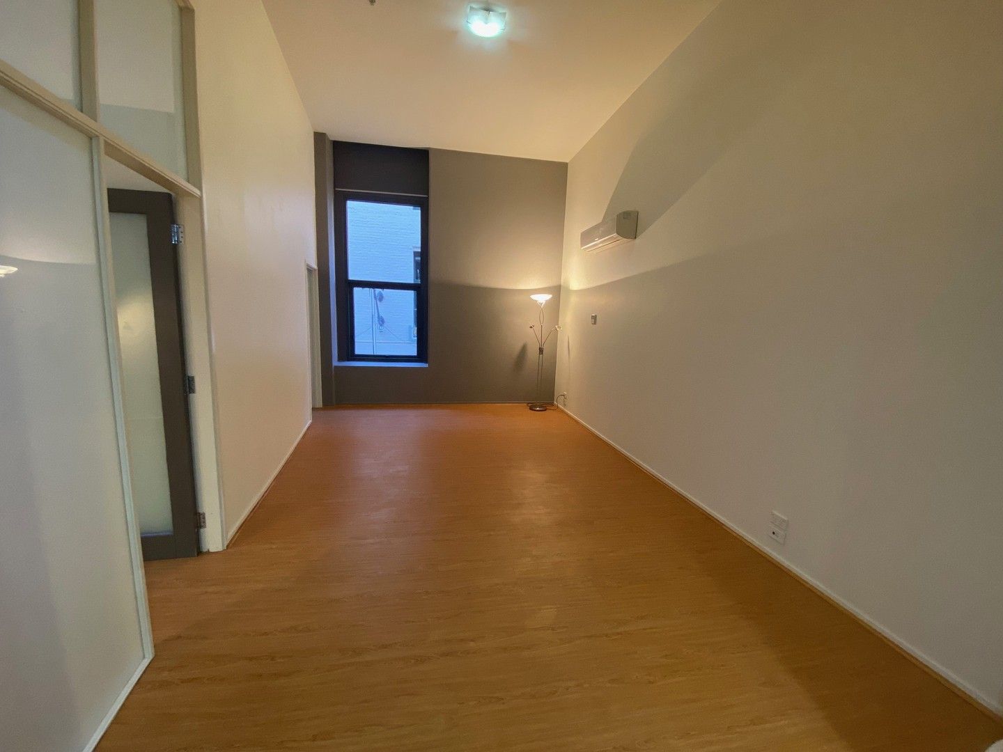 2 bedrooms Apartment / Unit / Flat in 104/9 Degraves Street MELBOURNE VIC, 3000