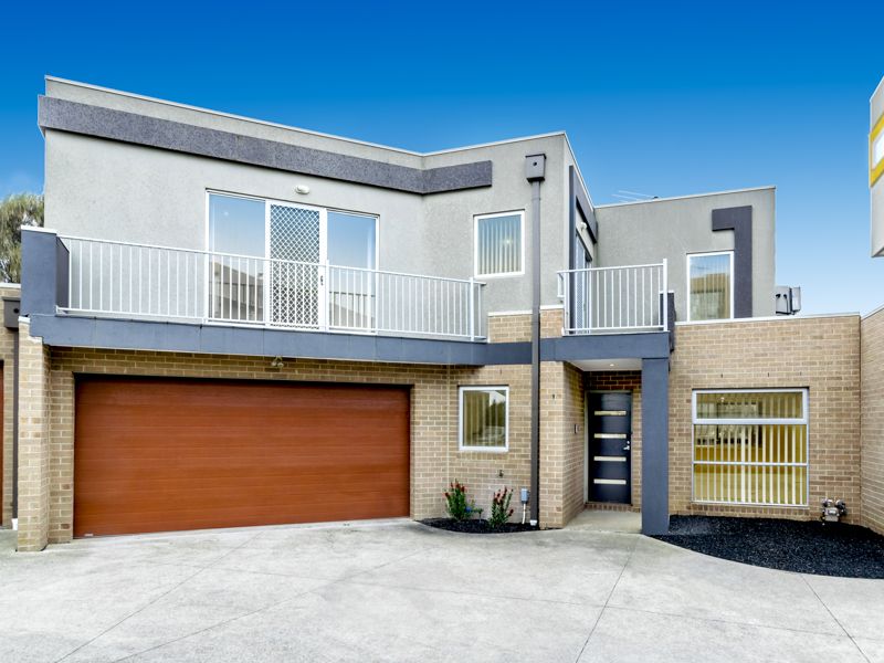 9/5-9 Strathvea Lane, Caroline Springs VIC 3023, Image 0