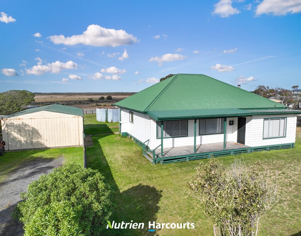 50 Mcloughlins Road, Mcloughlins Beach VIC 3874