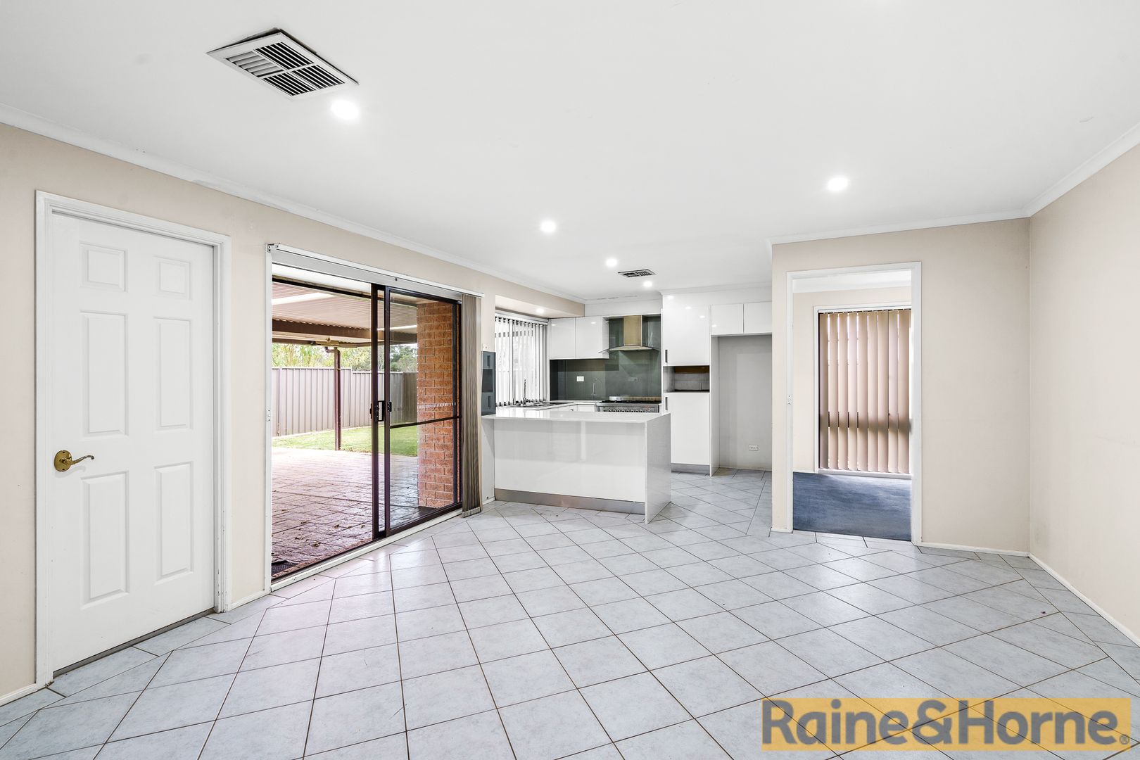 3 Gamay Place, Minchinbury NSW 2770 House For Rent 650 Domain