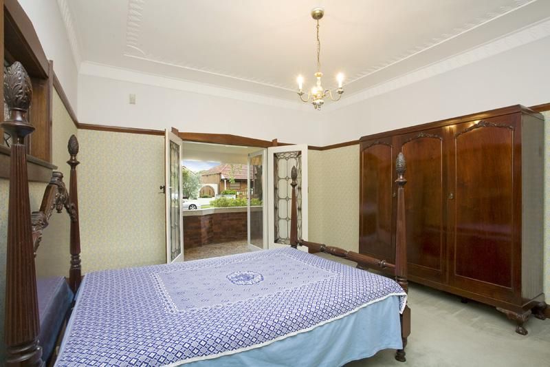 66 Hardy Street, Hurlstone Park NSW 2193, Image 2