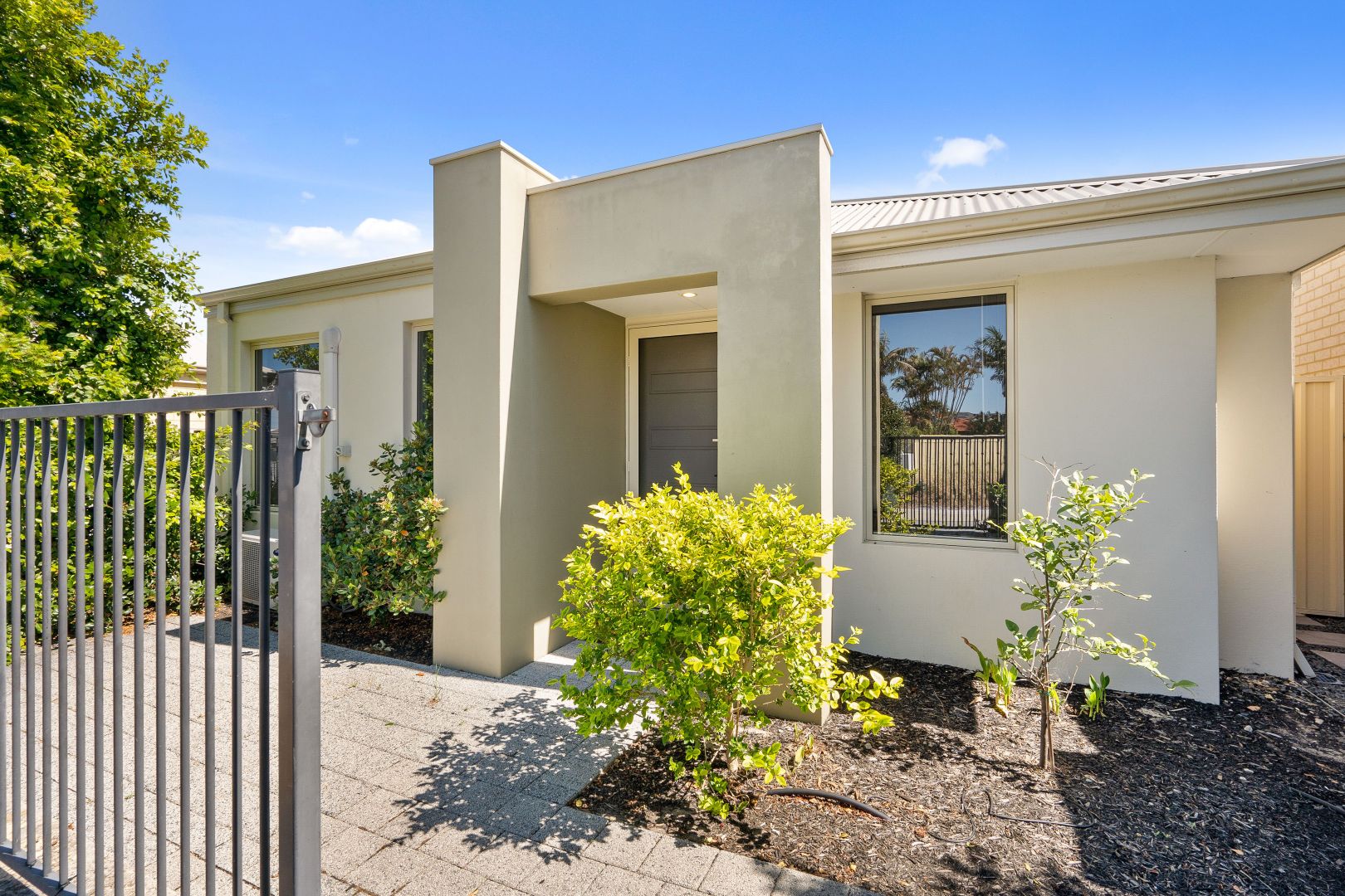 28 Belcastro Way, Madeley WA 6065, Image 1