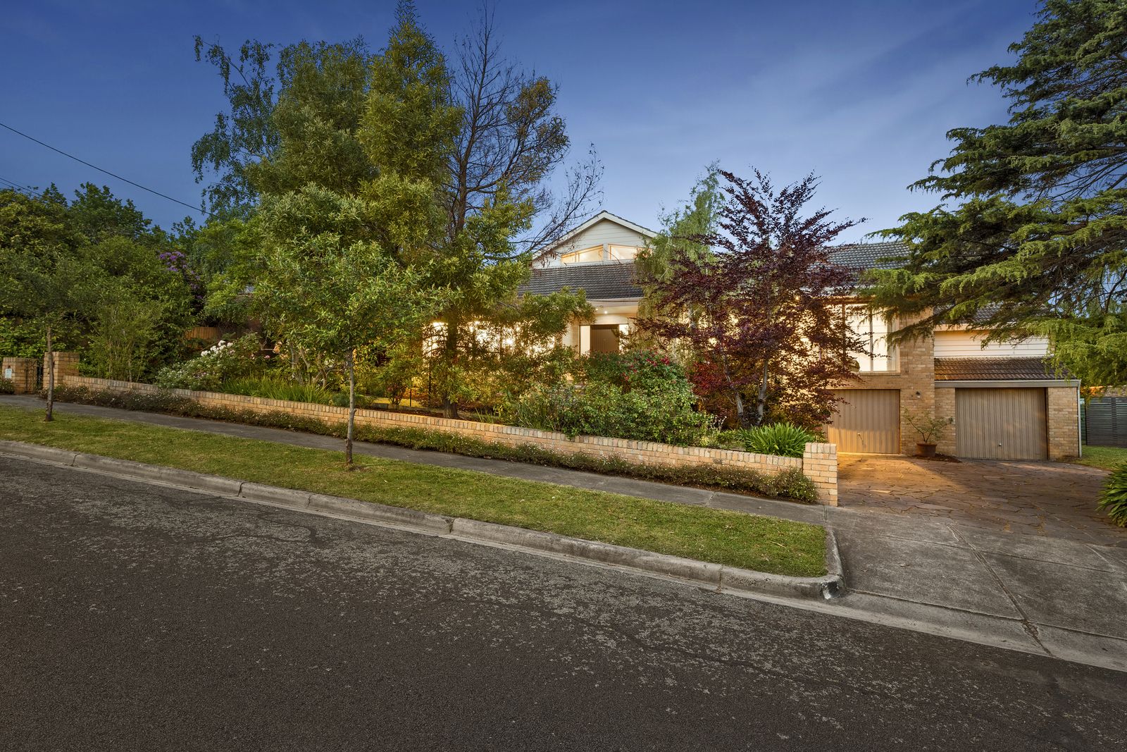 19-21 Newton Street, Surrey Hills VIC 3127, Image 0