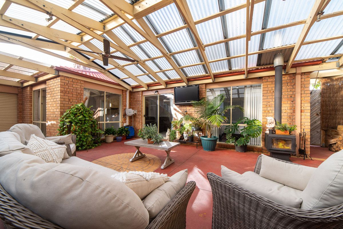 28 Manchester Drive, Skye VIC 3977, Image 0