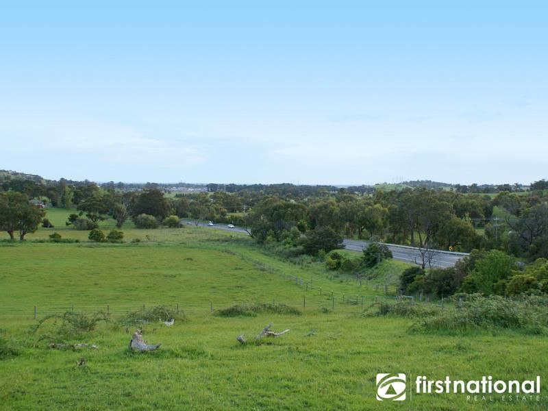 340 Pakenham Rd, PAKENHAM VIC 3810, Image 2