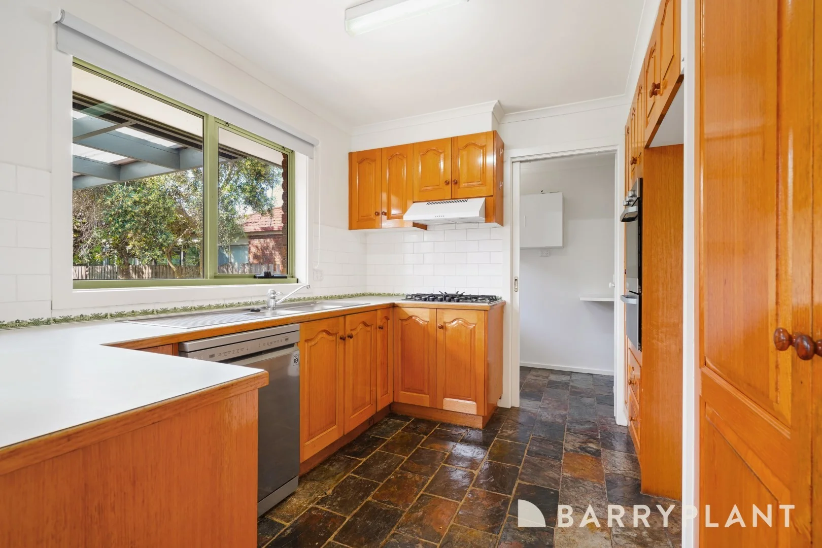 Additional image 2 of 5 Williams Gr, Bonbeach VIC 3196