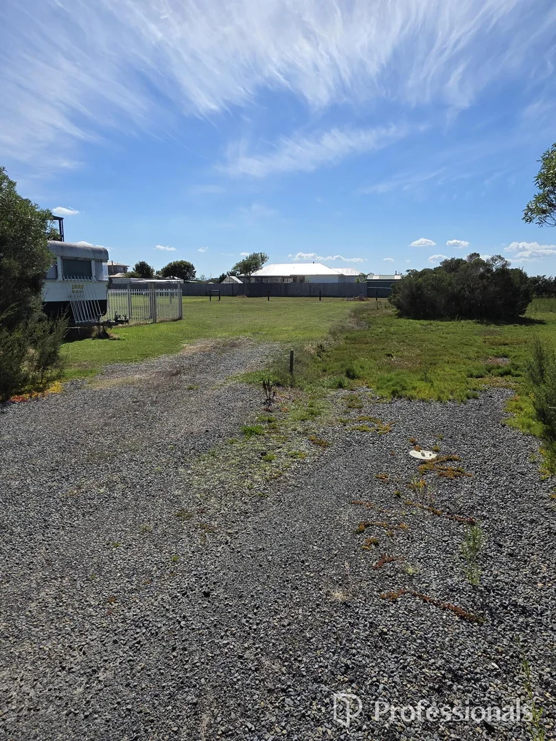 Additional image 4 of 76 South Street, Port Albert VIC 3971