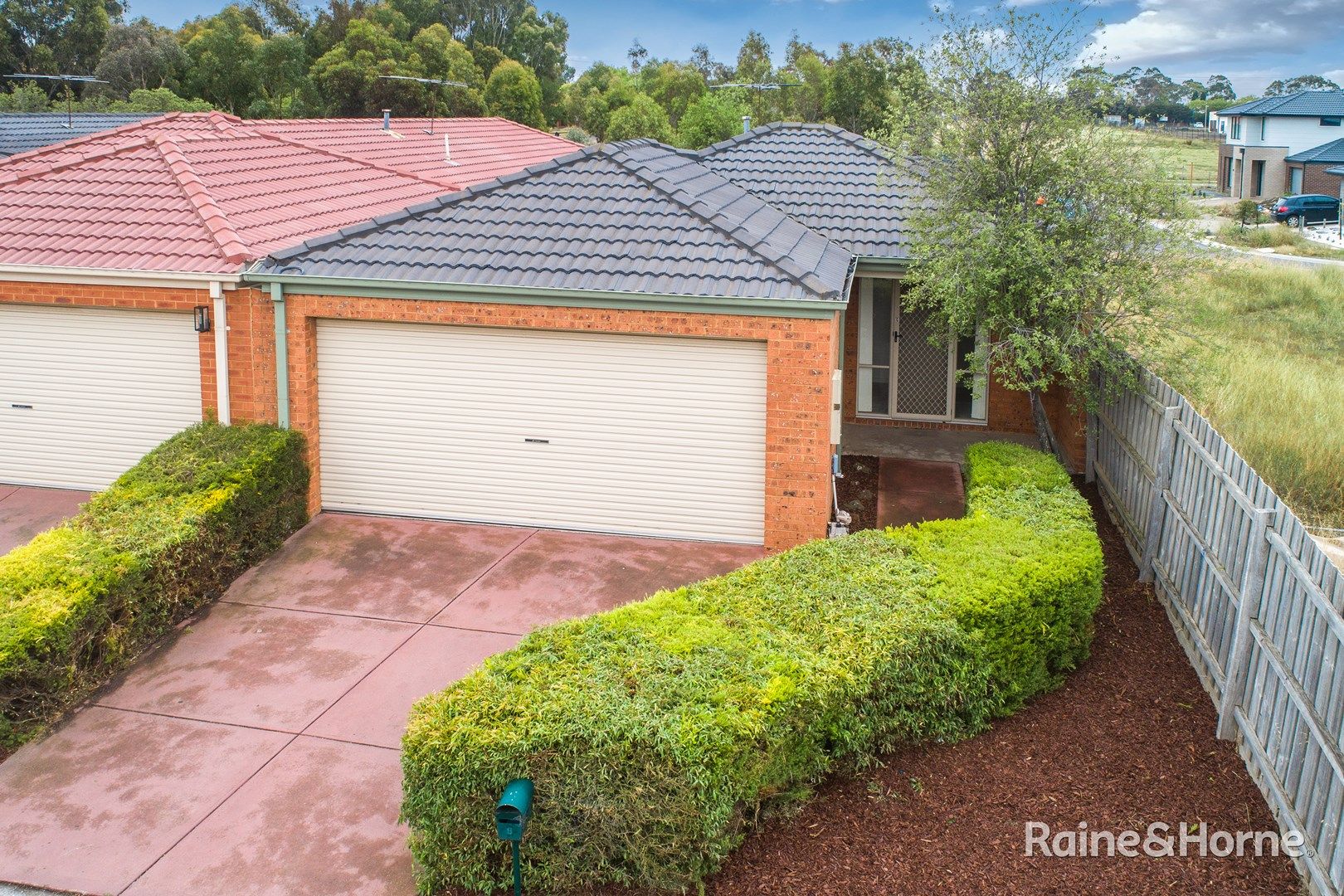 8 Morris Court, Sunbury VIC 3429, Image 0