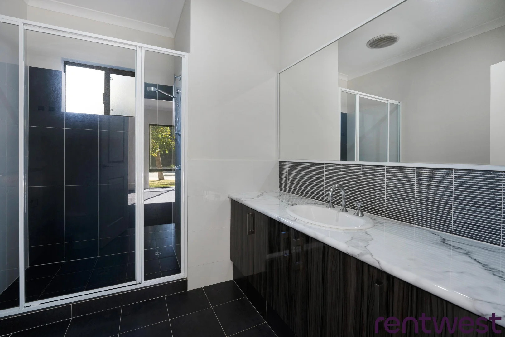 Additional image 6 of 126 Mornington Crescent, Wandi WA 6167
