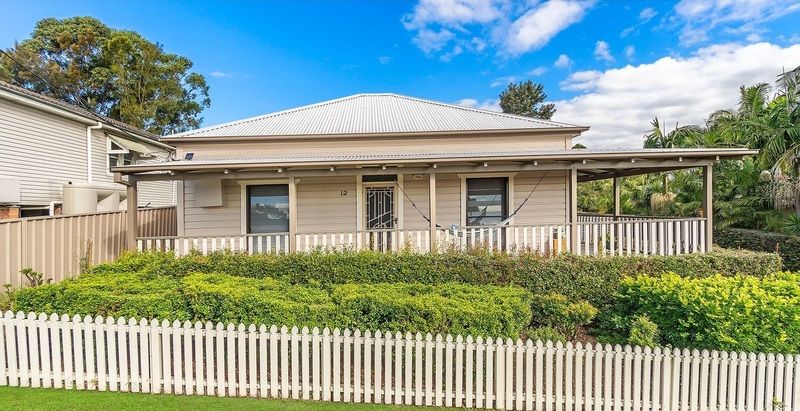3 bedrooms House in 12 Fourth Street BOOLAROO NSW, 2284