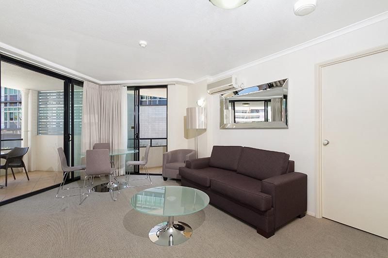 207/220 Melbourne Street, South Brisbane QLD 4101, Image 2