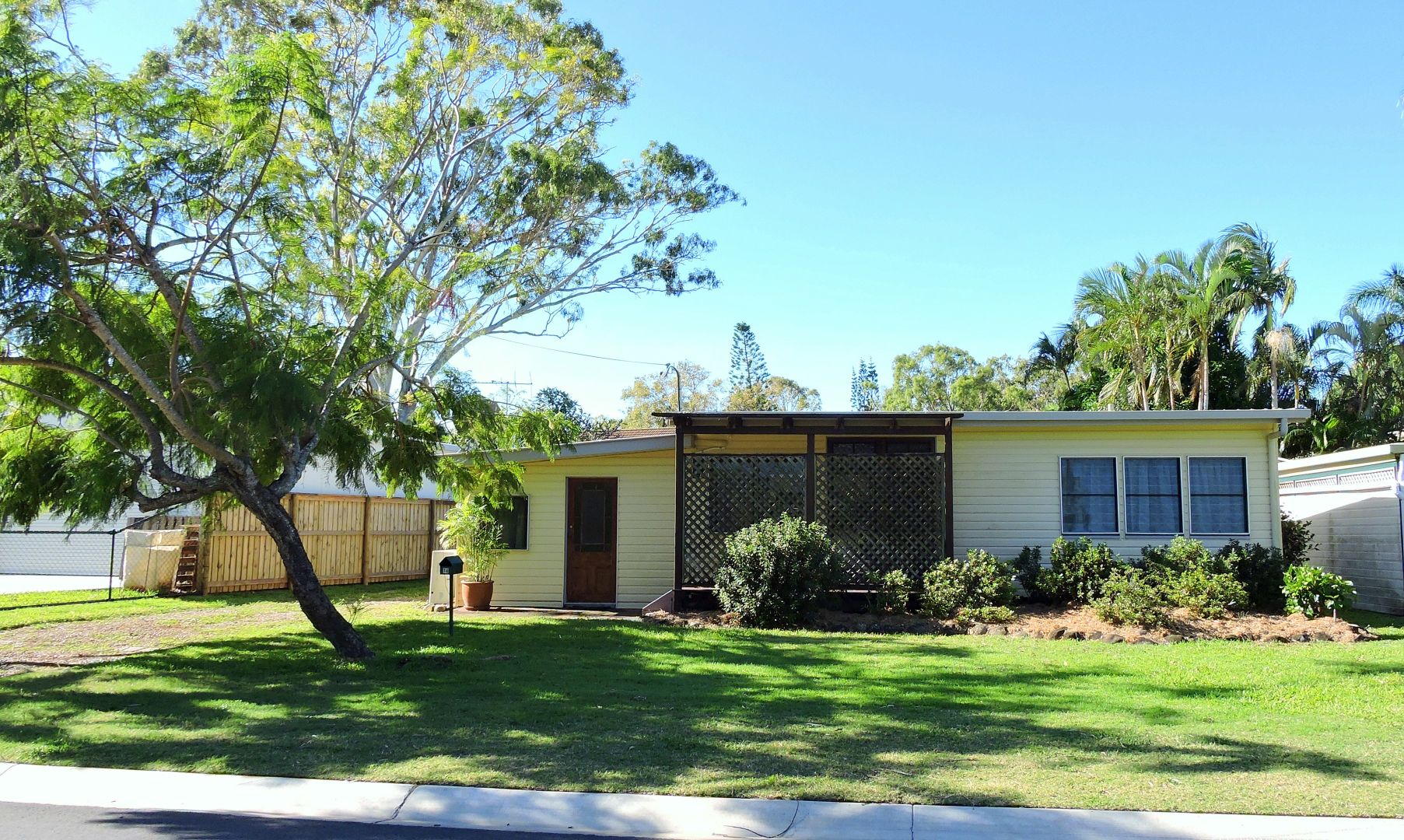16 Waverley Street, Bucasia Property History & Address Research Domain