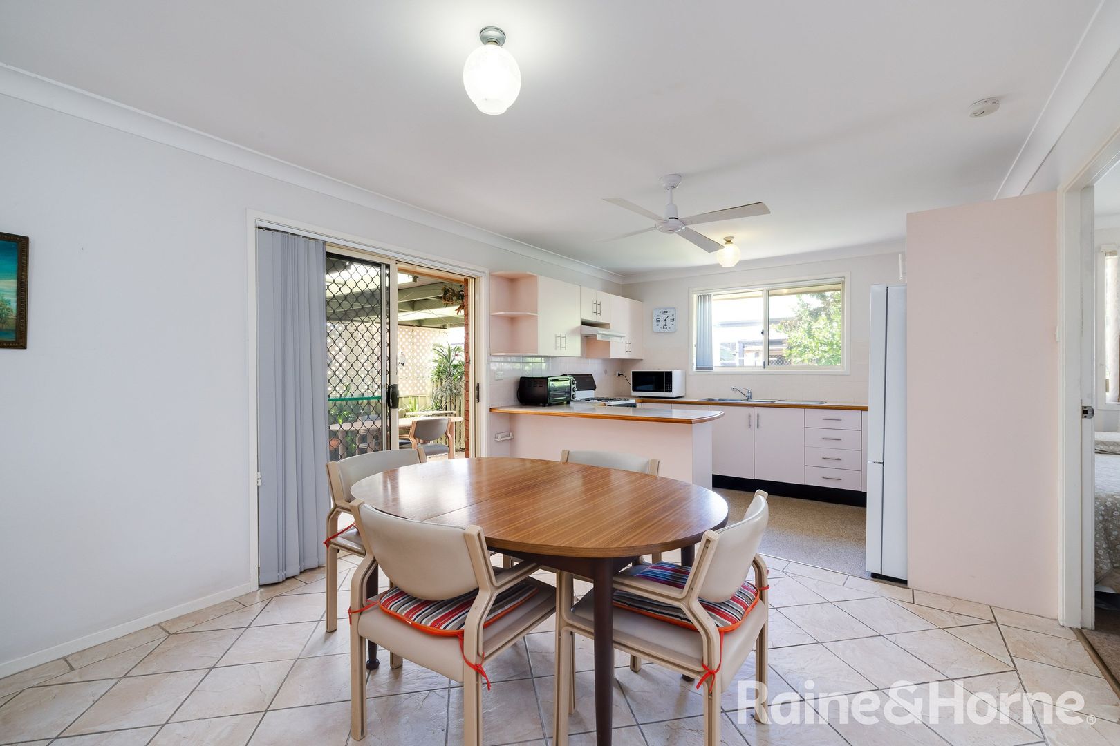 27 The Crescent, Wallsend NSW 2287, Image 2