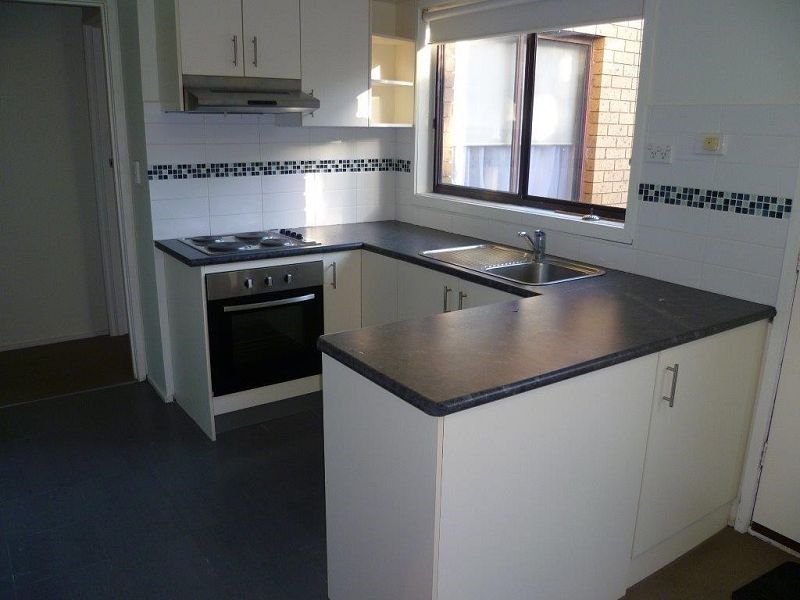 2 bedrooms Apartment / Unit / Flat in 5/120 Ferntree Gully Road OAKLEIGH EAST VIC, 3166