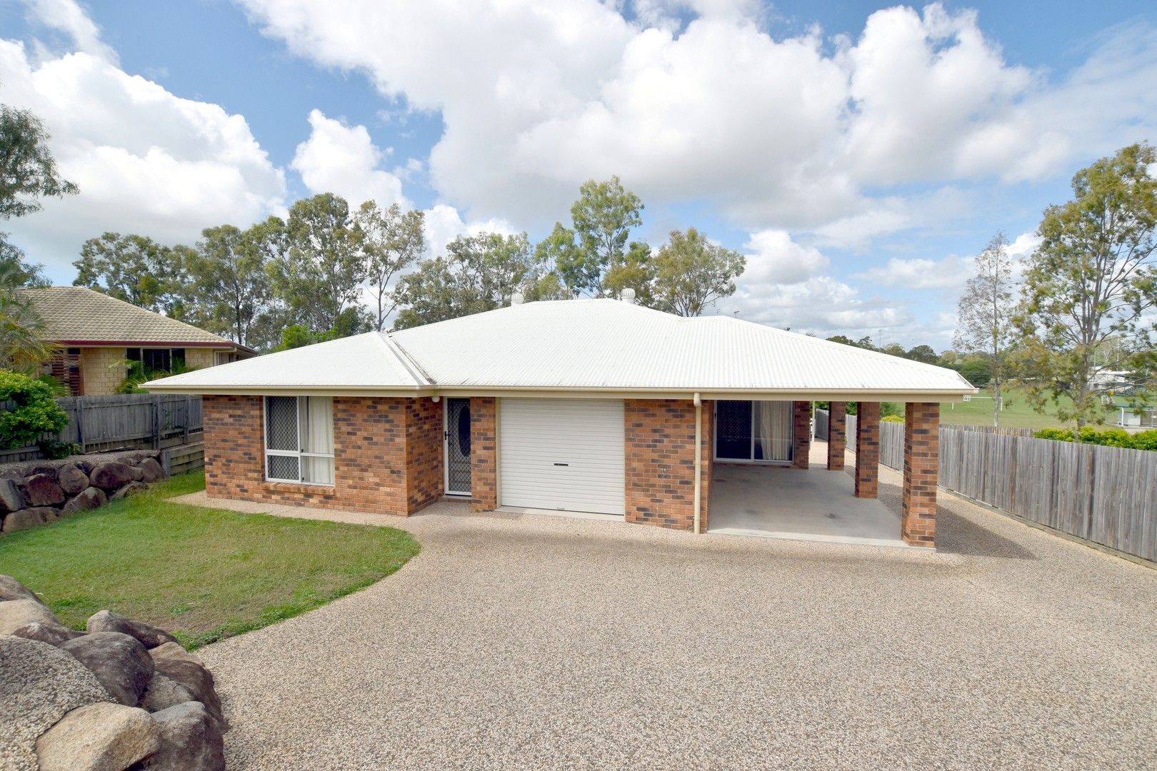 1/42 Golf View Drive, Boyne Island QLD 4680, Image 0