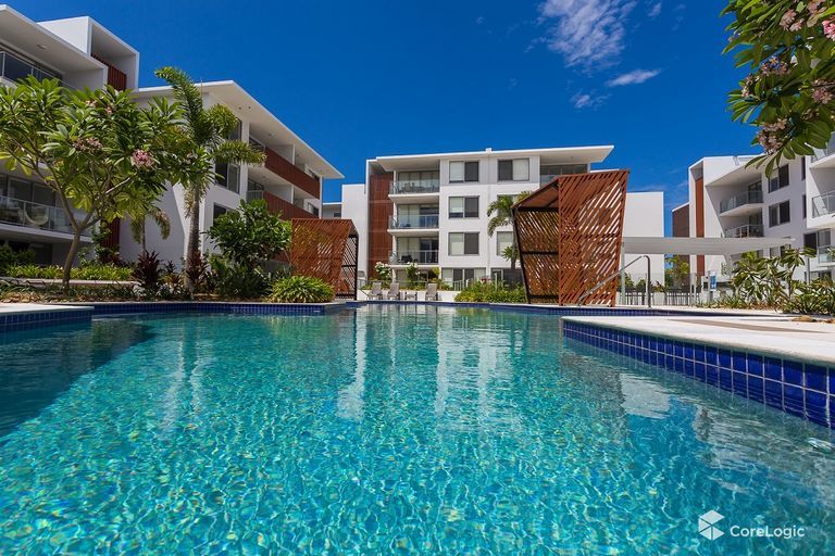 2 bedrooms Apartment / Unit / Flat in 3403/7 Waterford Court BUNDALL QLD, 4217