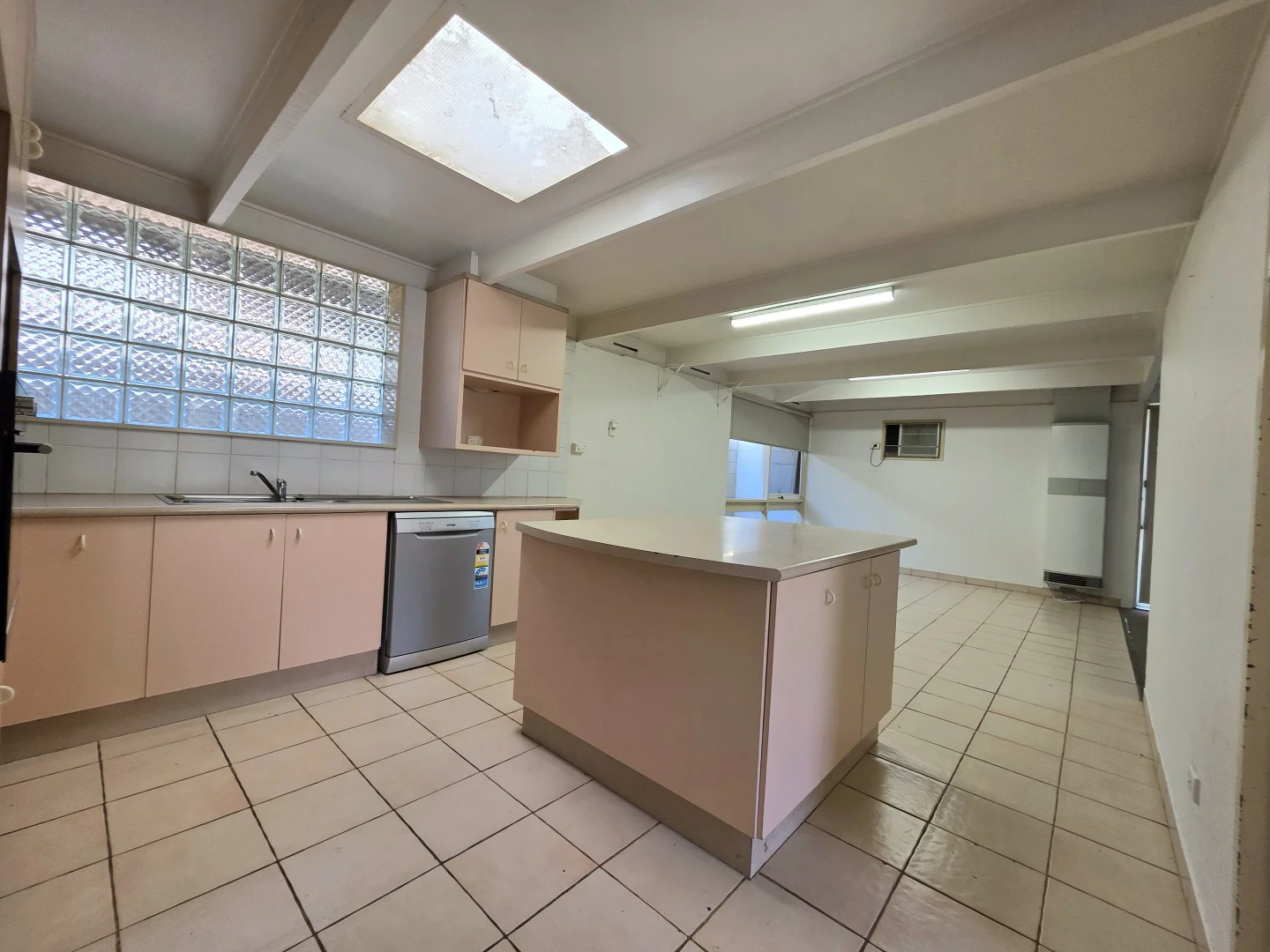 Additional image 5 of 76 Central Ave, Altona Meadows VIC 3028