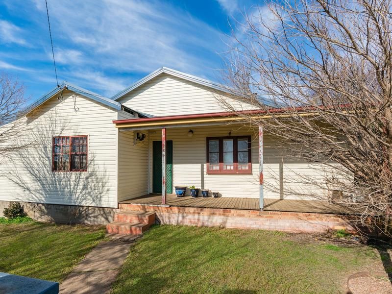 32 Riddell Street, Molong NSW 2866, Image 0