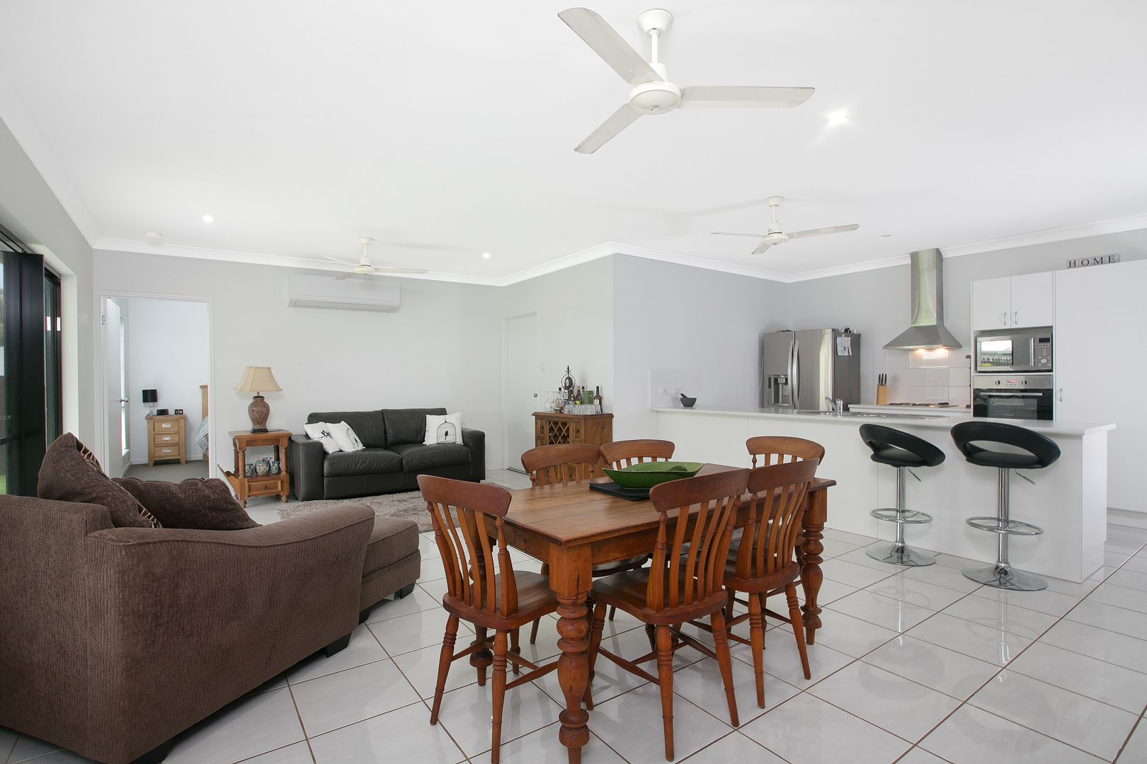 8 Ainscow Drive, Bentley Park QLD 4869, Image 1