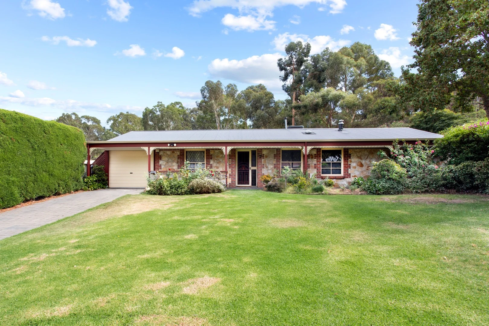 49 Dennis St, Happy Valley SA 5159
