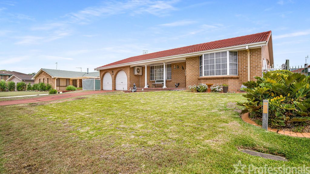 12 Palmway Crescent, Tuncurry NSW 2428, Image 2