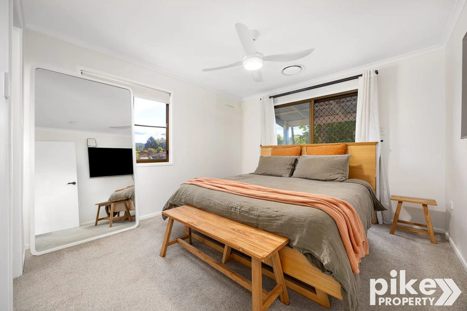 Additional image 9 of 4 Leach Avenue, Landsborough QLD 4550