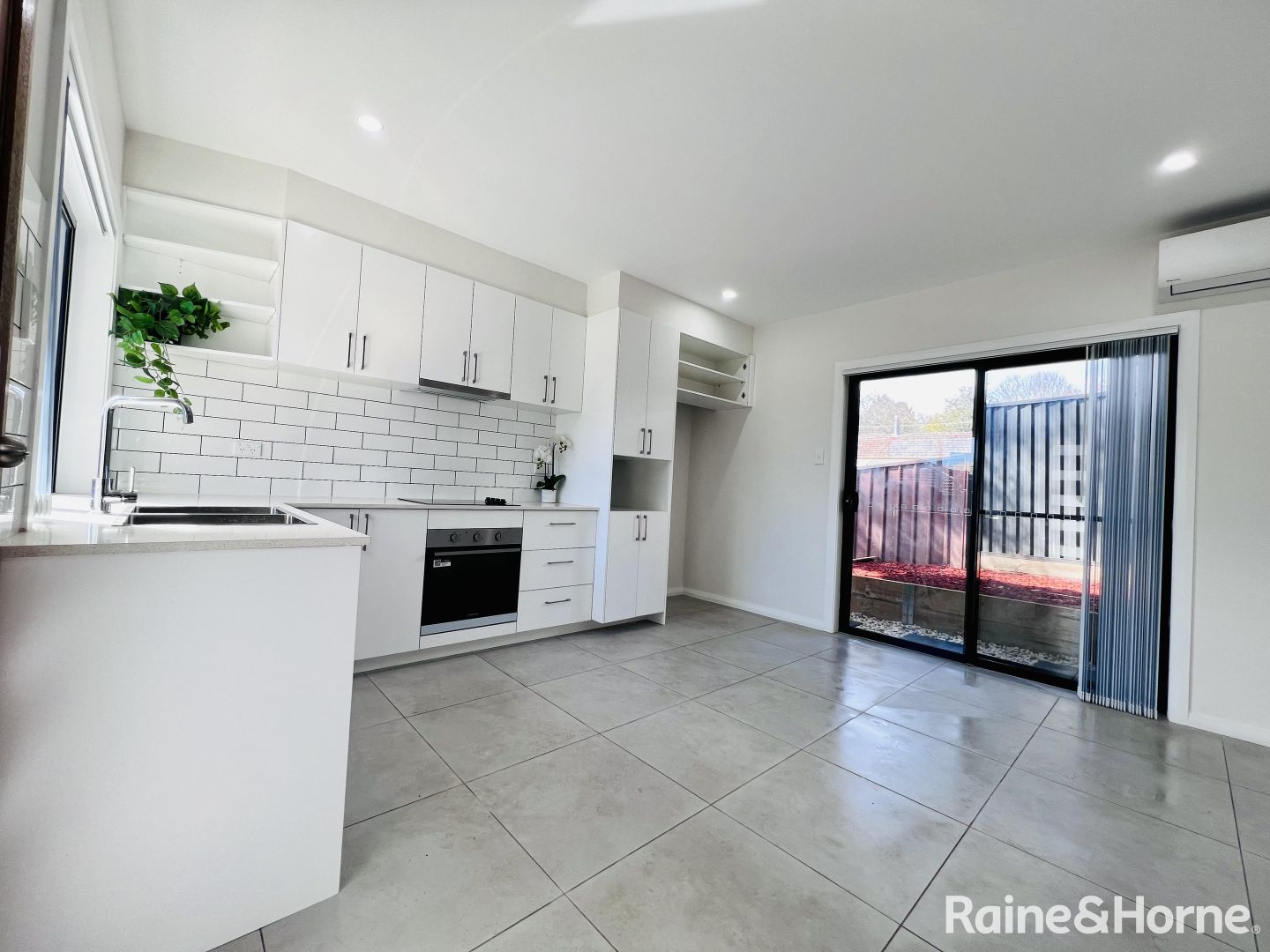 116a Lindesay St, Campbelltown NSW 2560, Image 1