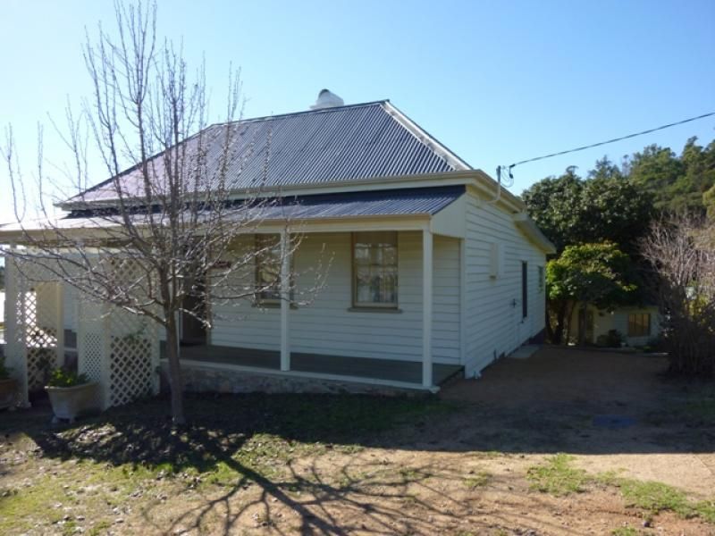 15 Scott Street, WOLUMLA NSW 2550, Image 2