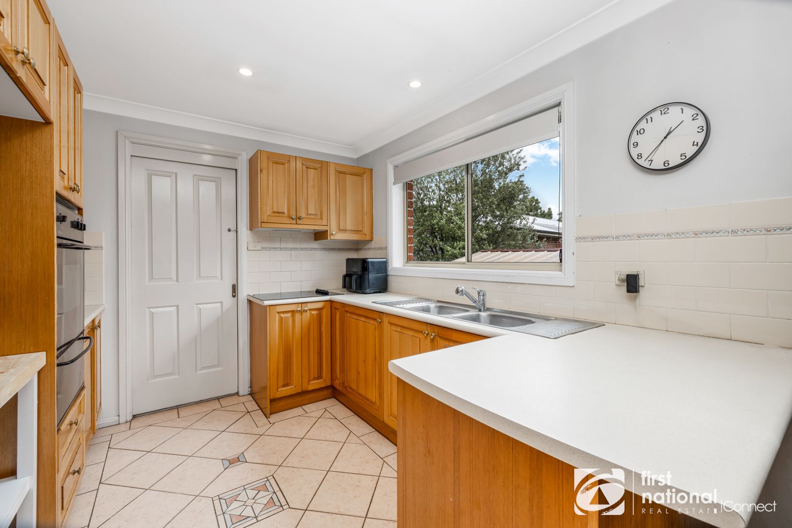 1/11 Griffiths Road, McGraths Hill NSW 2756, Image 2