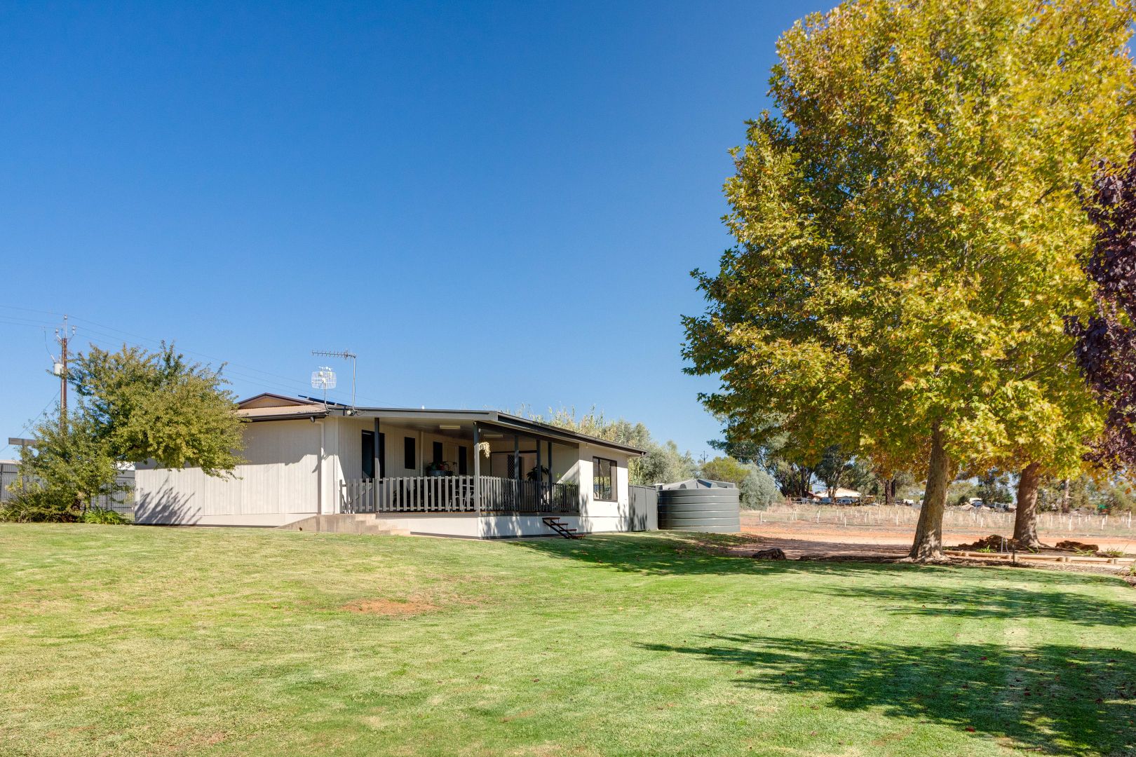 170 Dunstone Road, Barmera SA 5345, Image 2