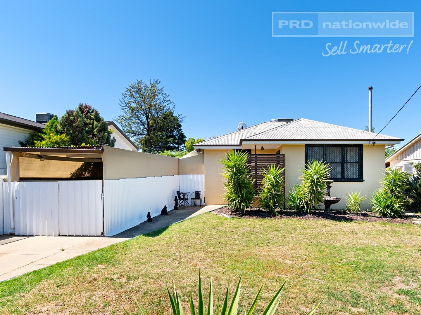 11 Gowrie Parade, Mount Austin NSW 2650, Image 0