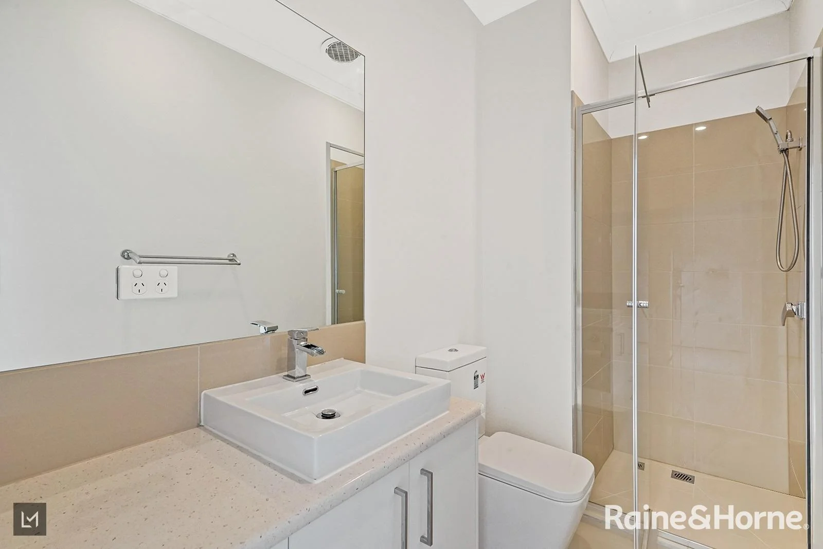 13 Saloon Circuit, Clyde North VIC 3978