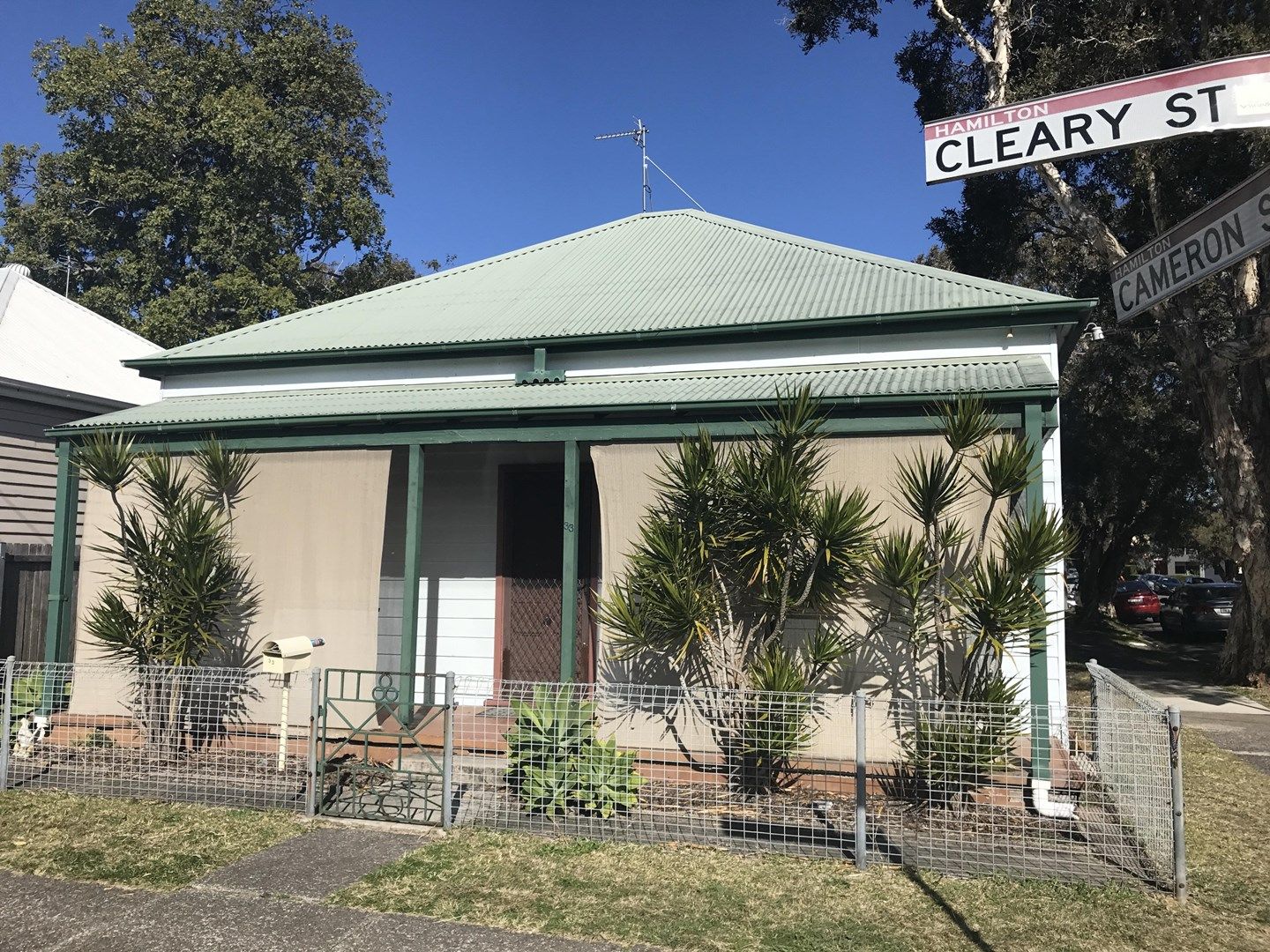 3 bedrooms House in 33 Cleary Street HAMILTON NSW, 2303