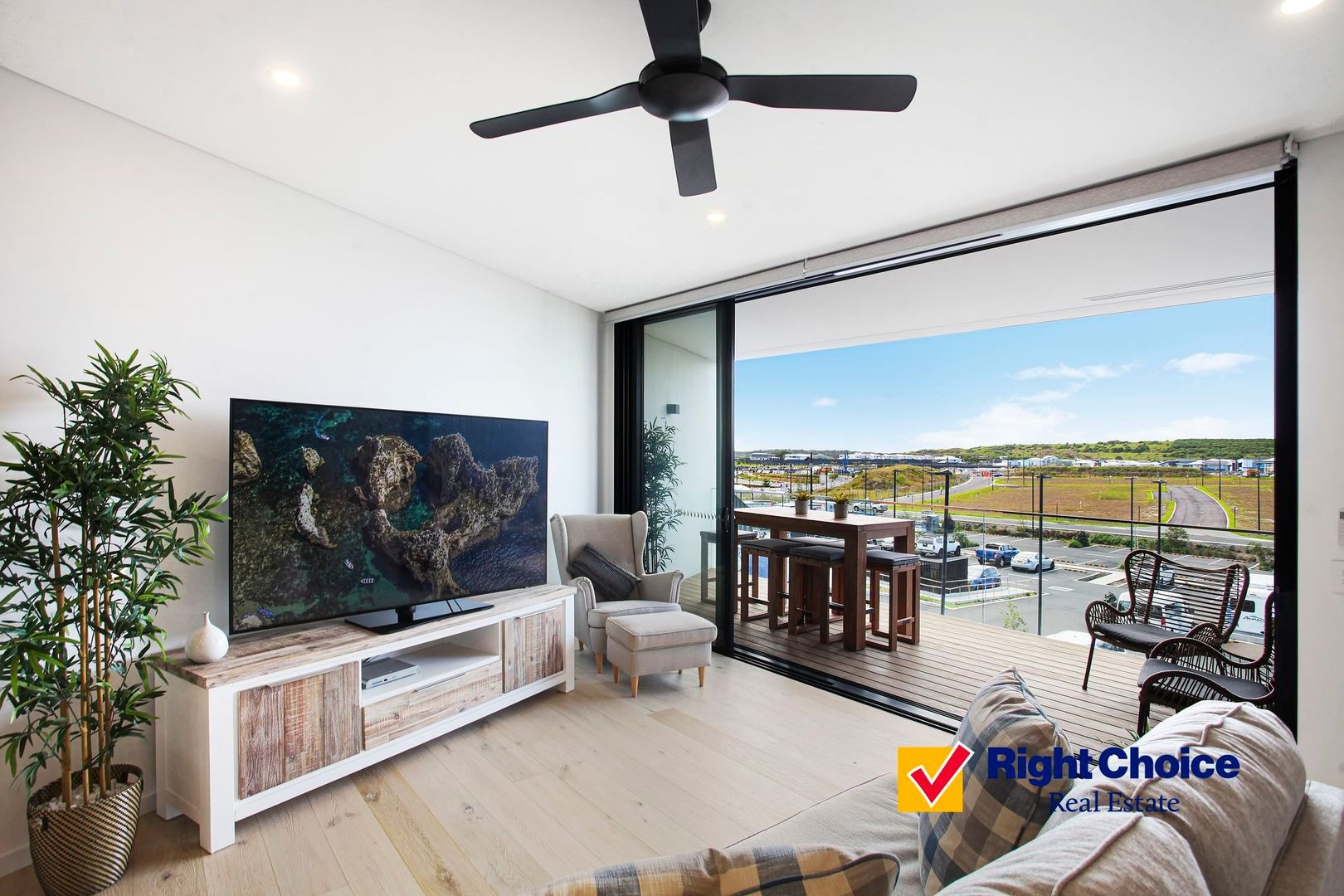 107/9 Marina Drive, Shell Cove NSW 2529, Image 2