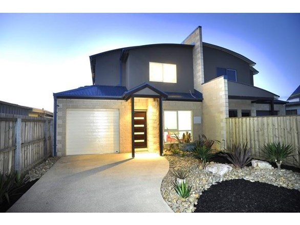 2/110 Ramblers Road, Portarlington VIC 3223