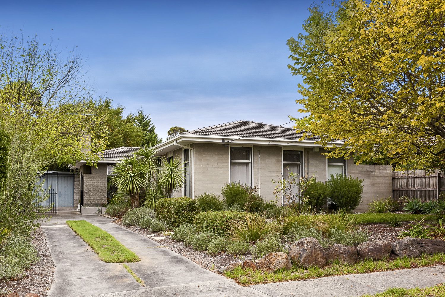 24 Heather Grove, Templestowe Lower Property History & Address