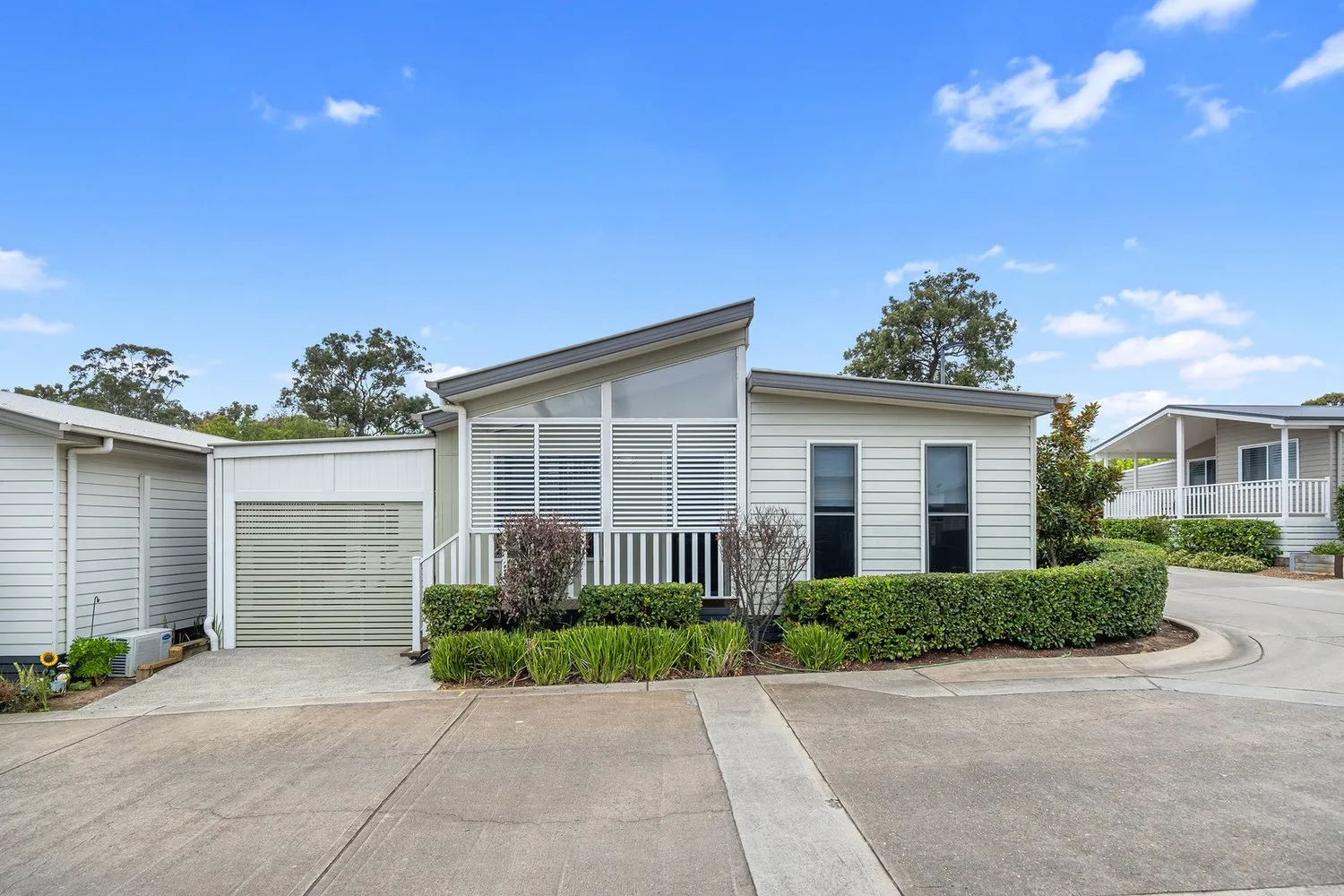 Bright & Spacious Living!, Marsden Park