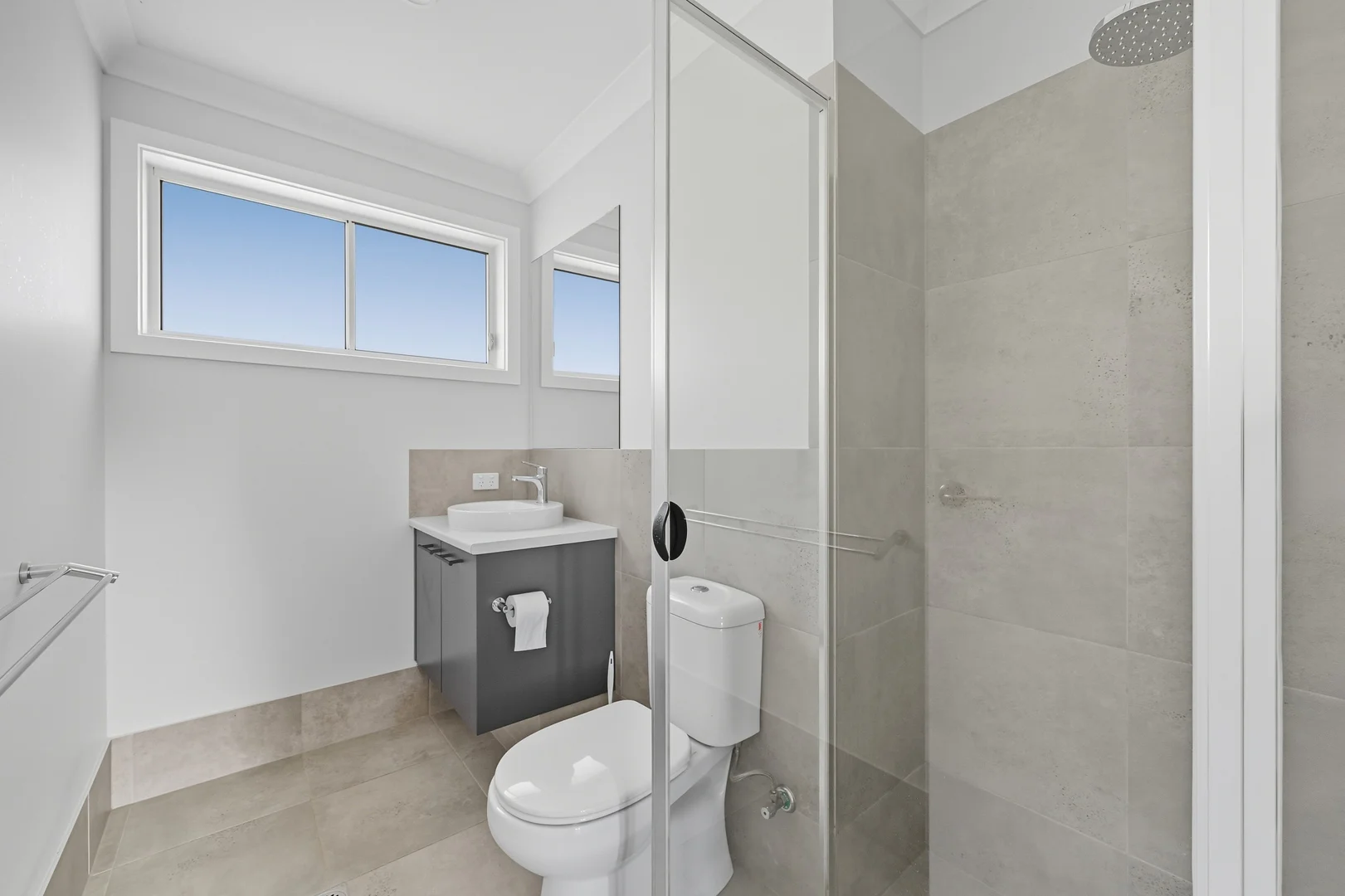 Additional image 7 of 2B Hilltop Crescent, Port Macquarie NSW 2444