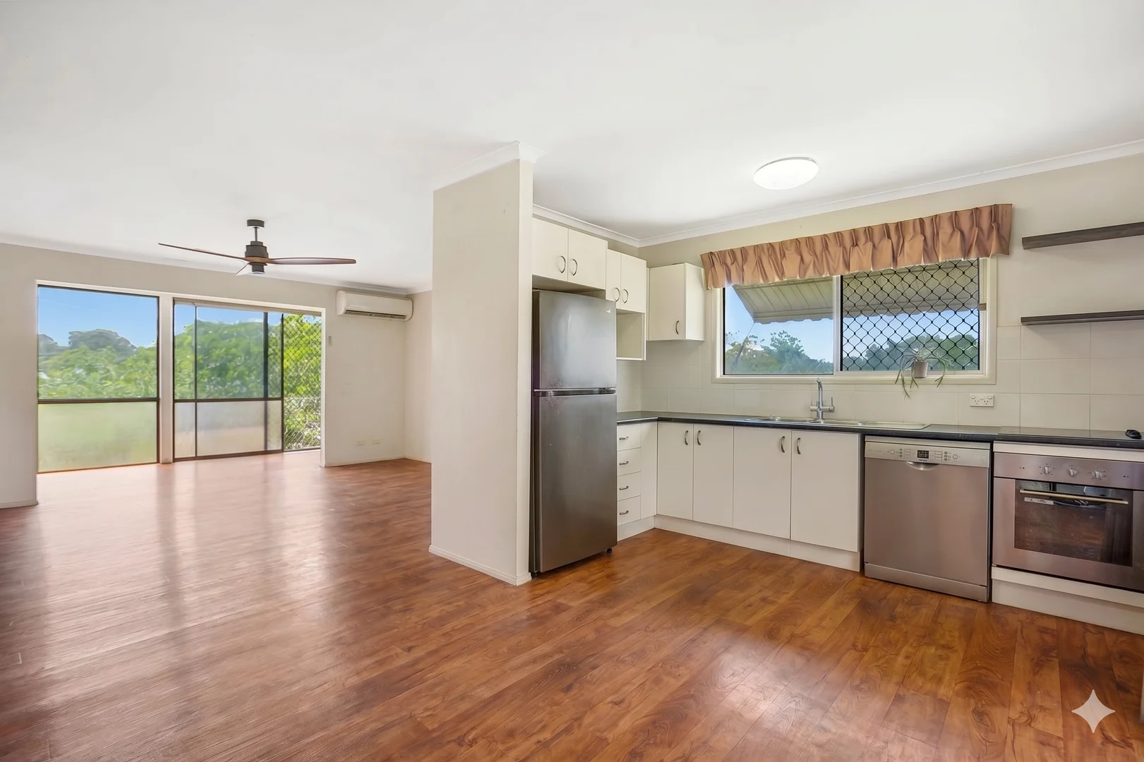 Additional image 3 of 6 Brownvale Street, Logan Central QLD 4114