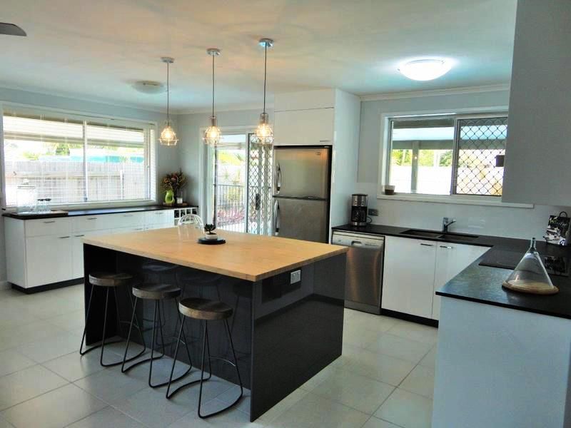 24 Minkara Street, Warana QLD 4575, Image 0