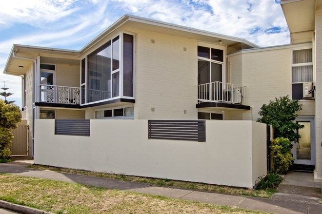 Picture of 2/66 Seaview Road, WEST BEACH SA 5024