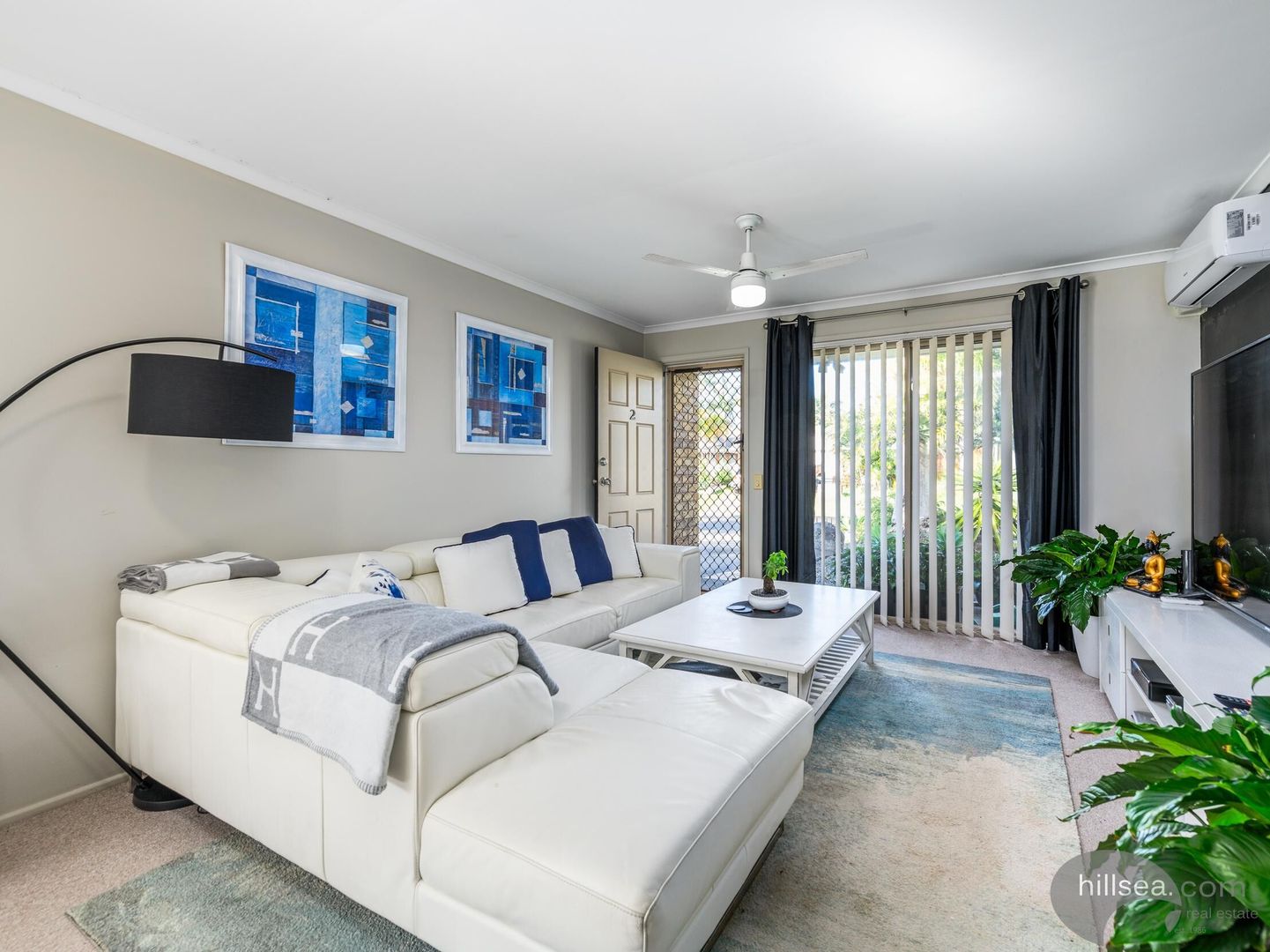 2/12 Cassandra Crescent, Labrador QLD 4215, Image 1