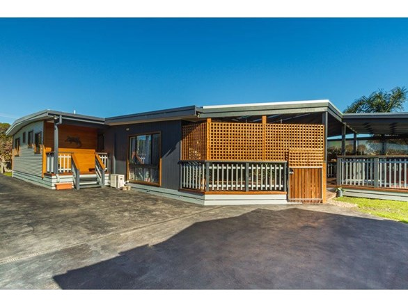 29 Phillip Island Road, Newhaven VIC 3925