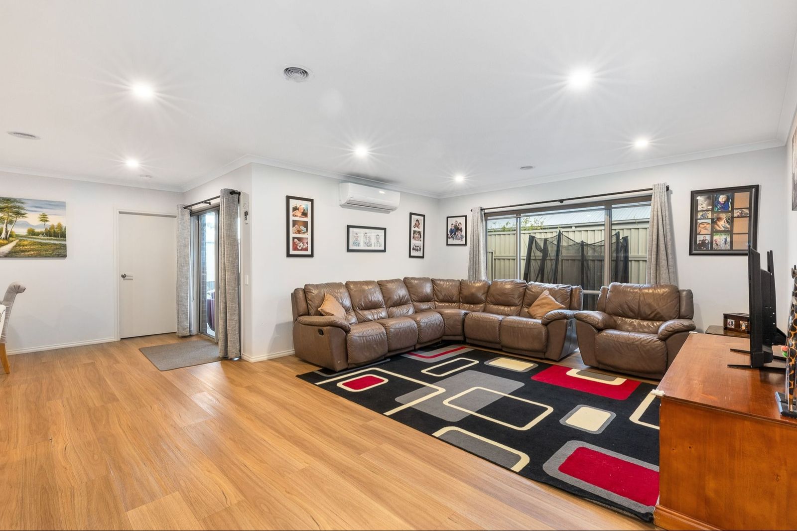 11 Sharpes Road, Miners Rest VIC 3352 Domain