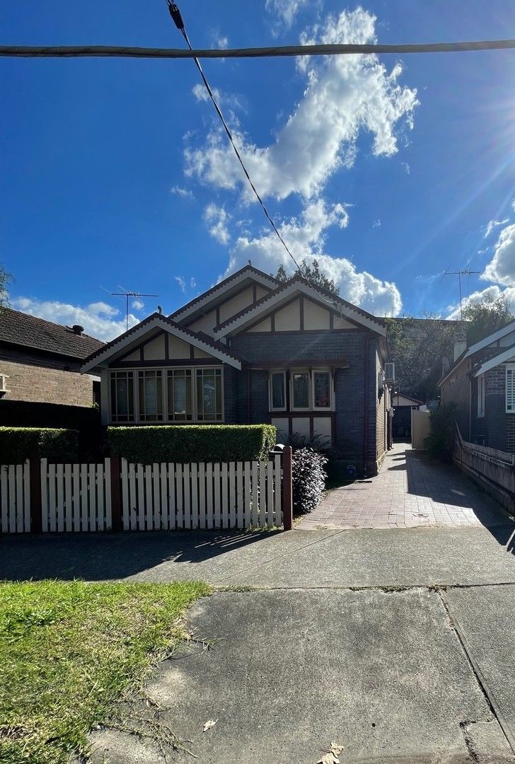 3 bedrooms House in 16 Hill Street MARRICKVILLE NSW, 2204
