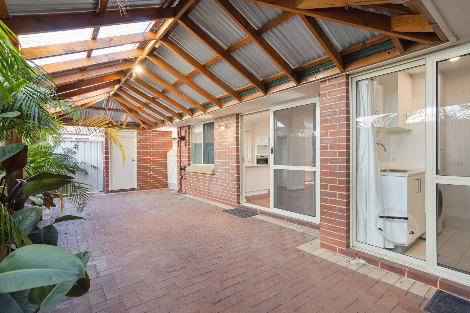 Additional image 14 of 2/31 Scalby Street, Scarborough WA 6019