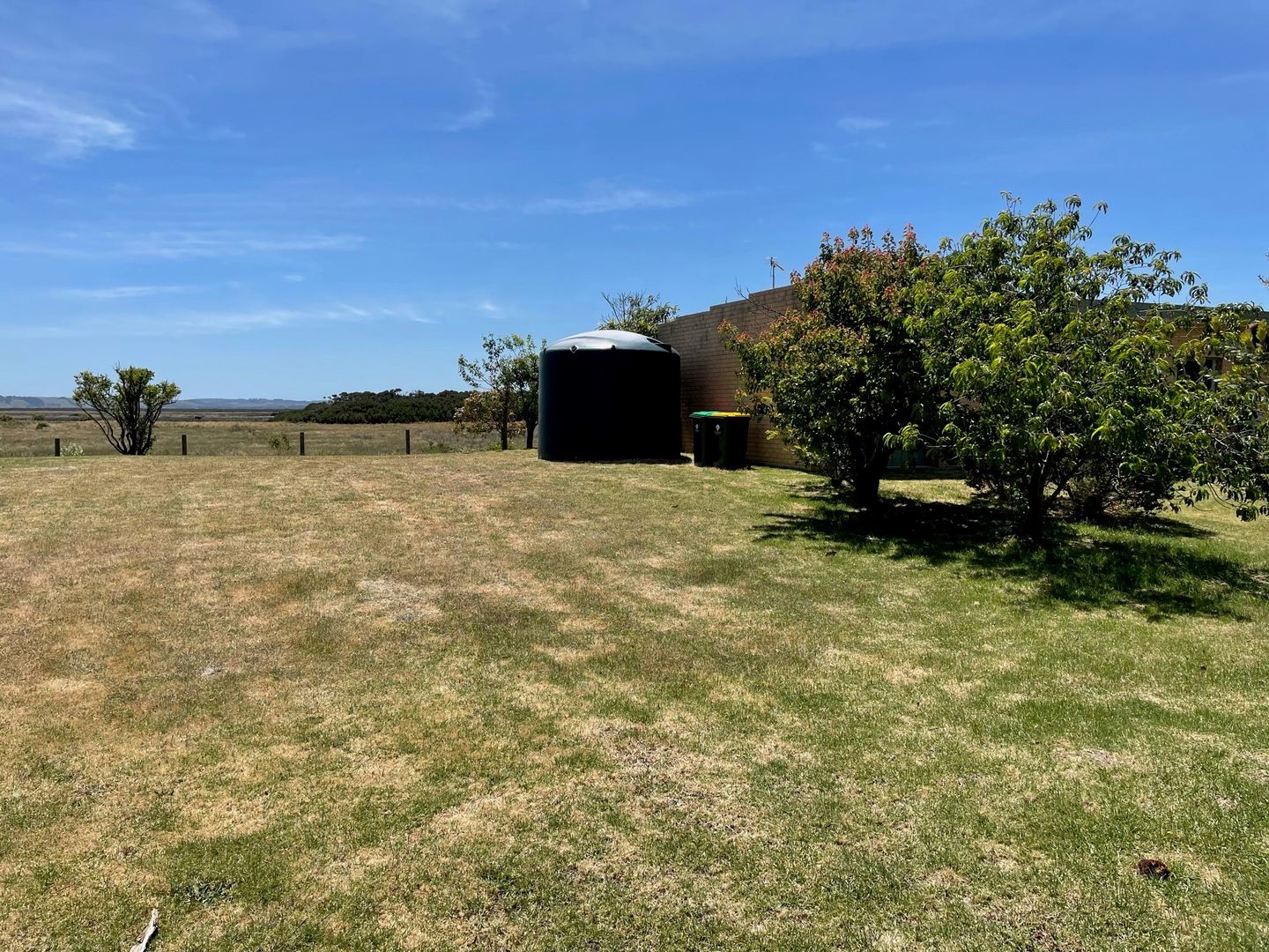 27 Andersons View Road, Venus Bay Property History & Address Research