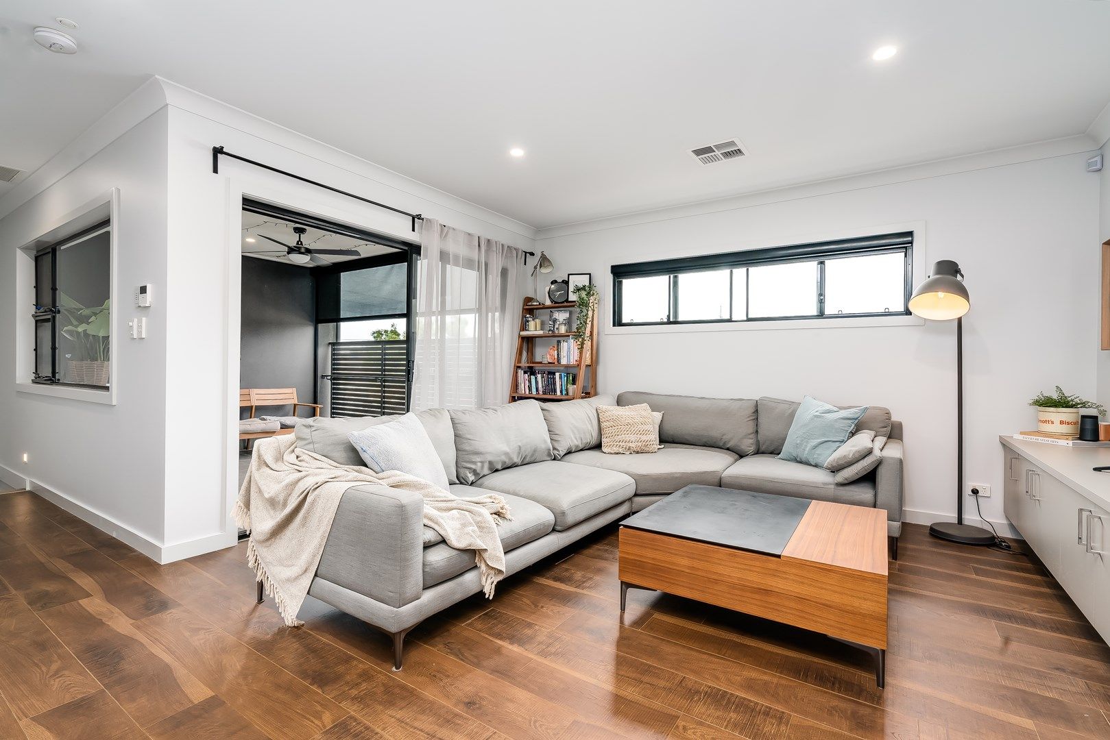 3/9 Holden Street, Hindmarsh SA 5007, Image 0