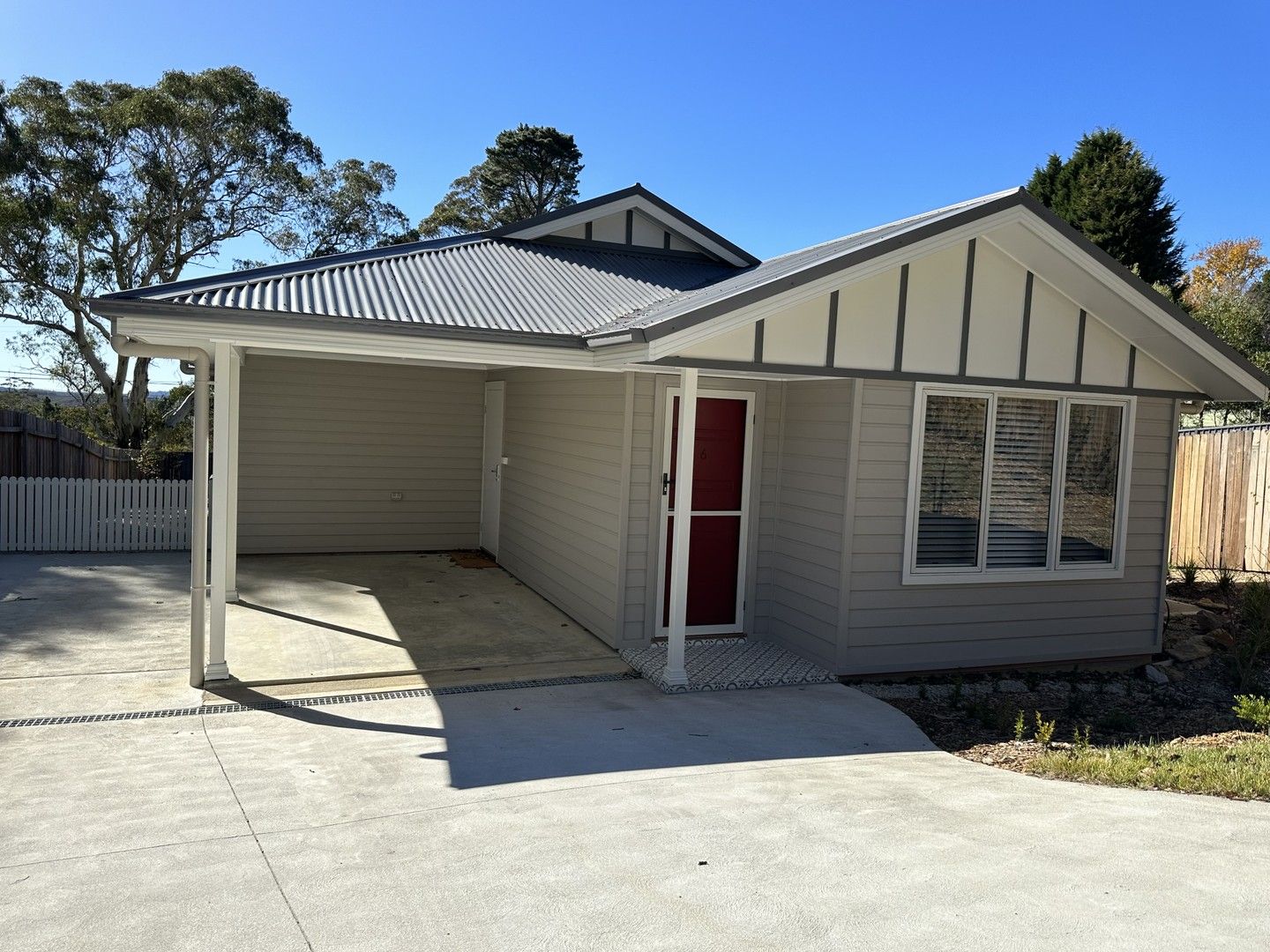 3 bedrooms House in 6 Harley Avenue MOUNT VICTORIA NSW, 2786