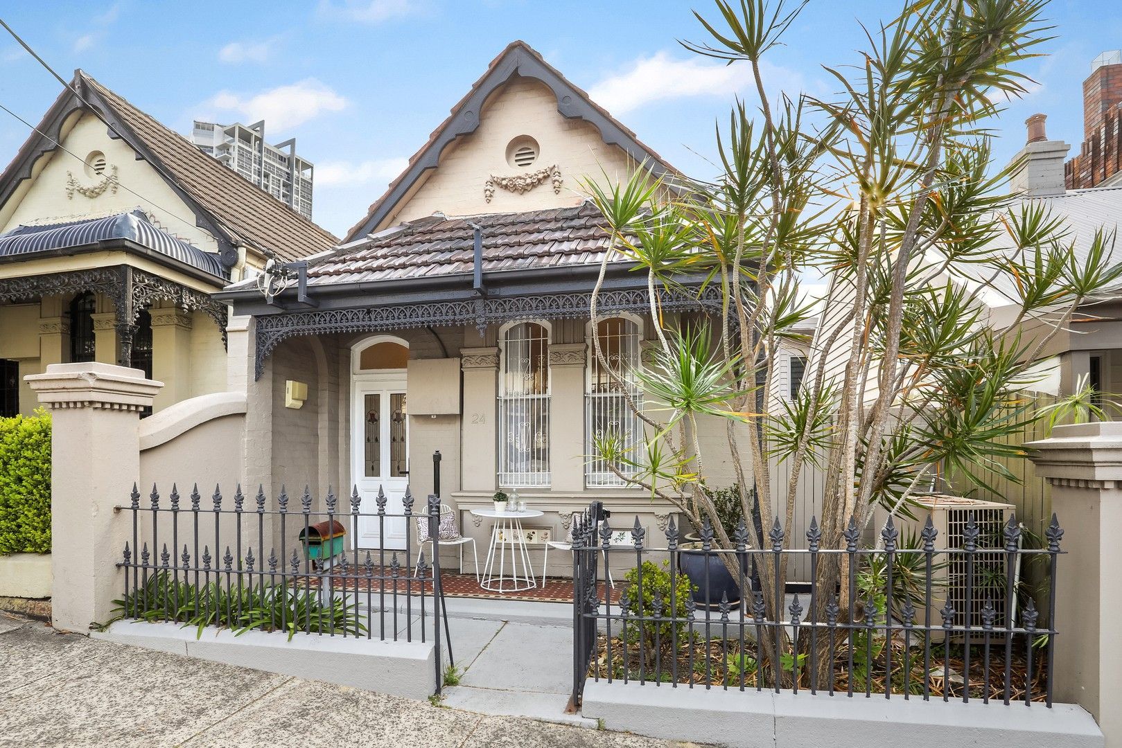 4 bedrooms House in 24 Junction St WOOLLAHRA NSW, 2025